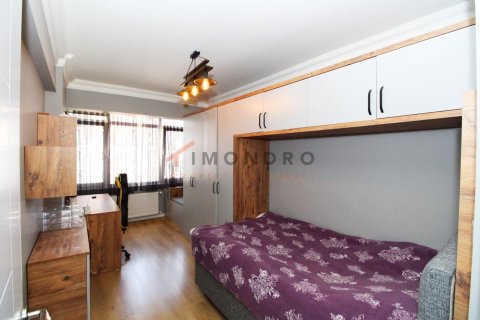 5+1 Appartement à Maltepe, Turkey No. 17866 9