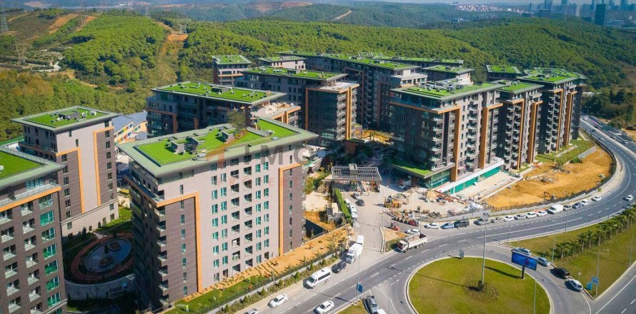 5+1 Apartment en Kâğıthane, Turkey No. 17812