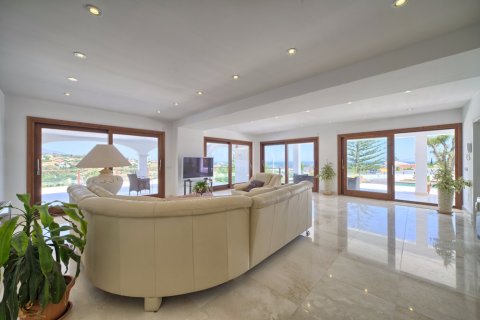 4 dormitorios House en Estepona, Spain No. 25225 4