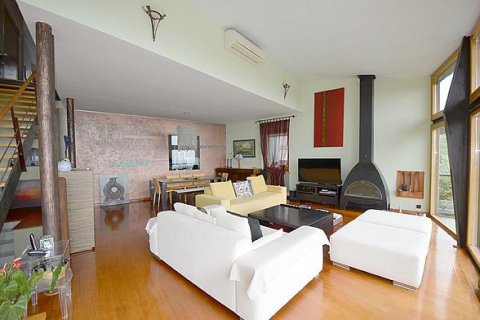 4 dormitorios House en Teia, Spain No. 25293 15