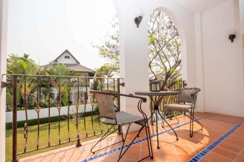 4 bedrooms House in Chiang Mai, Thailand No. 1573 10