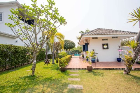 4 bedrooms House in Chiang Mai, Thailand No. 1573 15