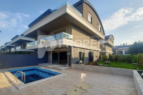 6 rooms Villa in Konyaalti, Turkey No. 21068 25