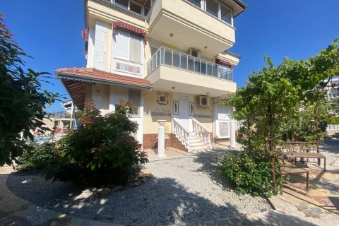 6 rooms Apartment in Oba, Turkey No. 21381 9