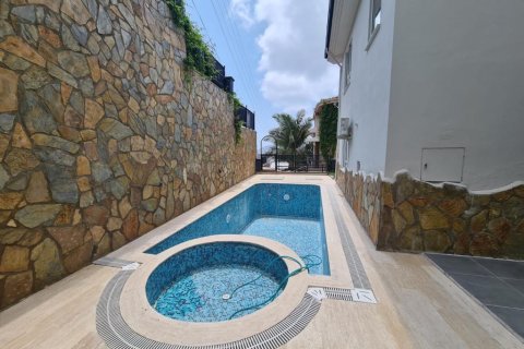 3 rooms Villa in Oba, Turkey No. 21382 3