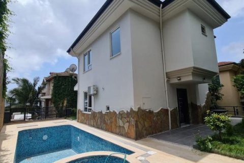 3 rooms Villa in Oba, Turkey No. 21382 1