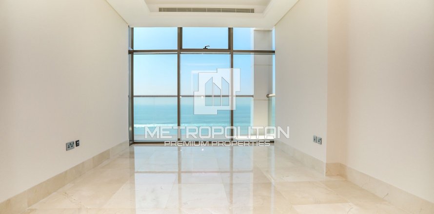 3 dormitorios Apartment en Palm Jumeirah, UAE No. 5572