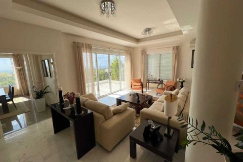 5 bedrooms Villa in Erimi, Cyprus No. 45368 4