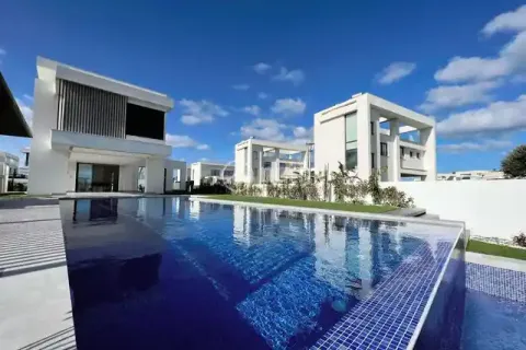 5 bedrooms Villa in Protaras, Cyprus No. 29213 1