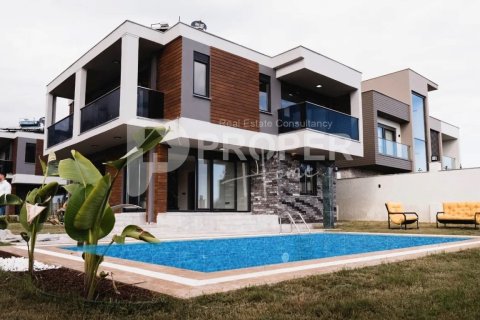 5 rooms Villa in Tekirova, Turkey No. 14044 1