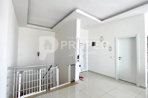 5 rooms Apartment in Mahmutlar, Turkey No. 14083 3