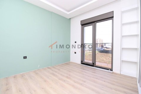 2+1 Apartment en Aksu, Turkey No. 17709 17