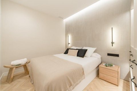 2 bedrooms Apartment in Madrid, Spain No. 27477 28