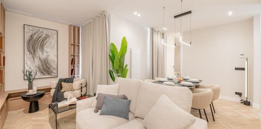 2 dormitorios Apartment en Madrid, Spain No. 27477