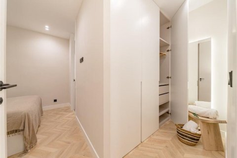 2 chambres Appartement à Madrid, Spain No. 27477 26