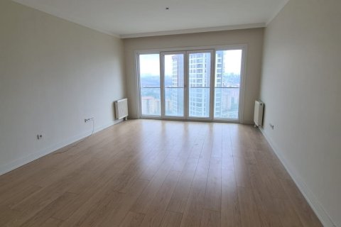 3+1 Apartment in Istanbul, Turkey No. 16170 6