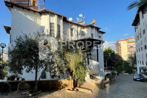 4 rooms Apartment in Tosmur, Turkey No. 12727 3