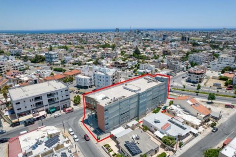 2100m² Commercial property in Larnaca, Cyprus No. 47589 3