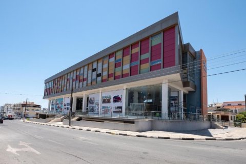 2100m² Commercial property in Larnaca, Cyprus No. 47589 1