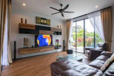 3 bedrooms Villa in Phuket, Thailand No. 2766 4