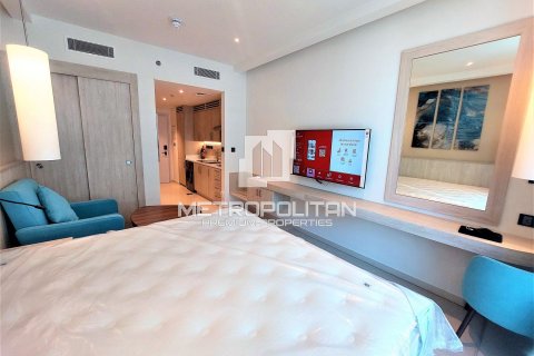 33m² Apartment in Seven Palm, UAE No. 7590 2