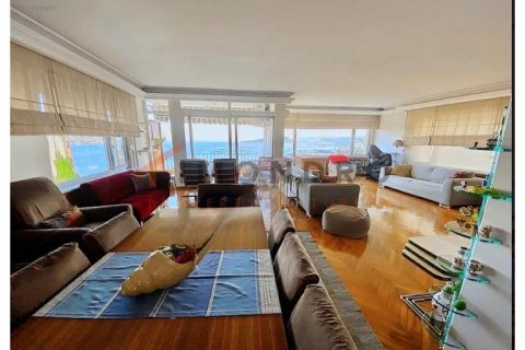 4+1 Apartment en Besiktas, Turkey No. 17096 17