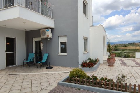 5 bedrooms House in Thessaloniki, Greece No. 55941 6