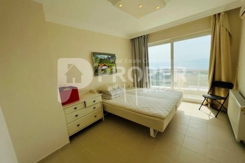 5 rooms Appartement à Demirtas, Turkey No. 12893 13