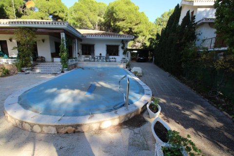 6 bedrooms Villa in Campoamor, Spain No. 25536 7