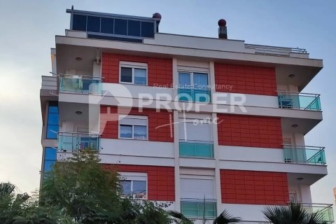 4 rooms Appartement à Konyaalti, Turkey No. 11971 1