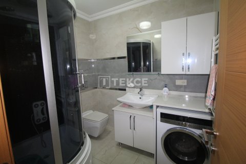 Квартира 6+1 в Стамбул, Турция №17525 2