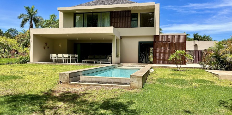 3 bedrooms Villa in Bel Ombre, Mauritius No. 60867