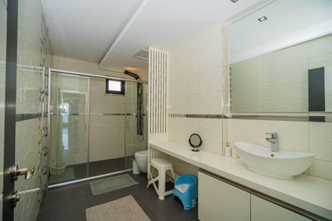 4 rooms Apartment in Kargicak, Turkey No. 65098 16