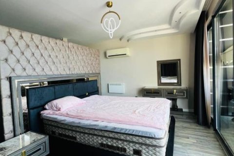 4 rooms Apartment in Kargicak, Turkey No. 65098 14