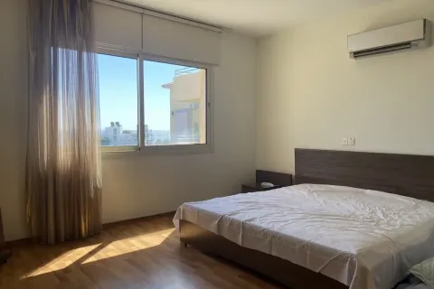 3 bedrooms Apartment in Germasogeia, Cyprus No. 32743 3