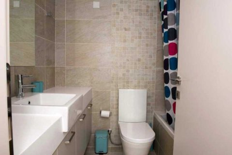 1 dormitorio Apartment en Limassol, Cyprus No. 32548 3