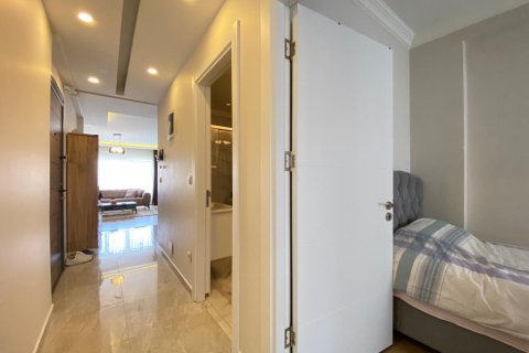 2+1 Apartment in Besiktas, Turkey No. 14988 3