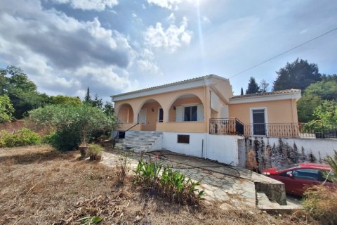 3 bedrooms Villa in Corfu, Greece No. 61816 1