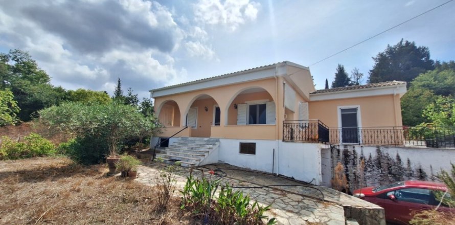 3 bedrooms Villa in Corfu, Greece No. 61816