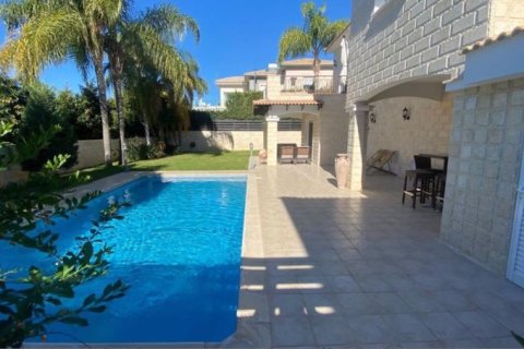 3 dormitorios Villa en Agios Tychonas, Cyprus No. 75070 5