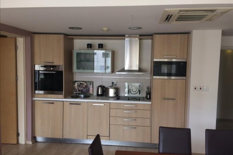 2 dormitorios Apartment en Limassol, Cyprus No. 51164 4