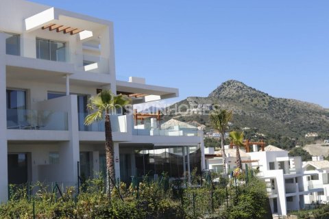 2 chambres Appartement à Benahavis, Spain No. 26642 23