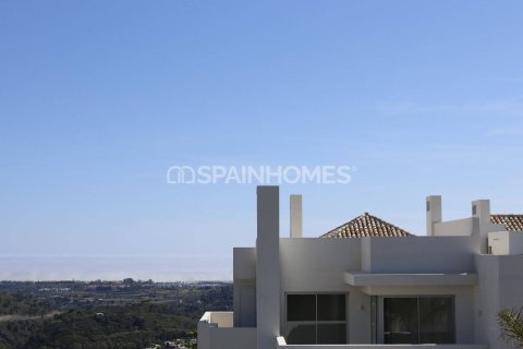 2 bedrooms Apartment in Benahavis, Spain No. 26642 13