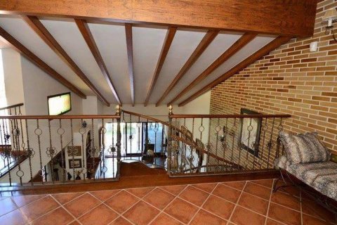 10 dormitorios Villa en Los Balcones, Spain No. 26077 8