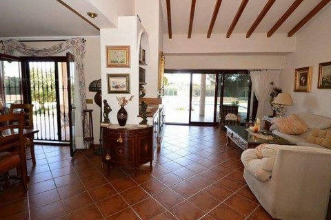 10 dormitorios Villa en Los Balcones, Spain No. 26077 10