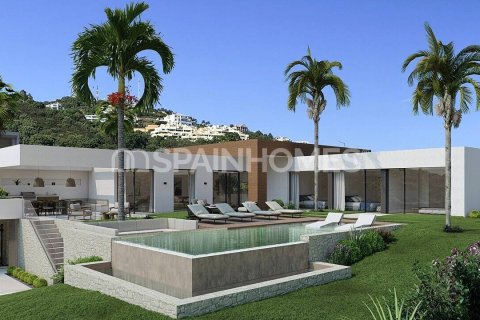 4 bedrooms Villa in Marbella, Spain No. 25687 13