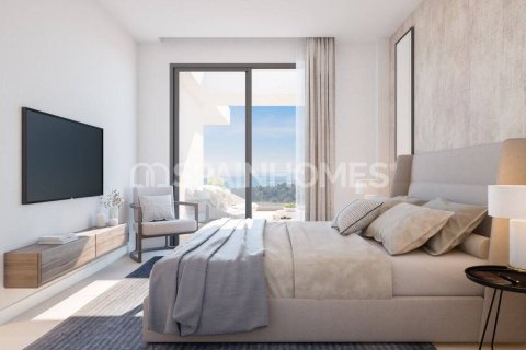 2 bedrooms Penthouse in Fuengirola, Spain No. 25723 19