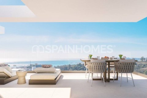 2 bedrooms Penthouse in Fuengirola, Spain No. 25723 14