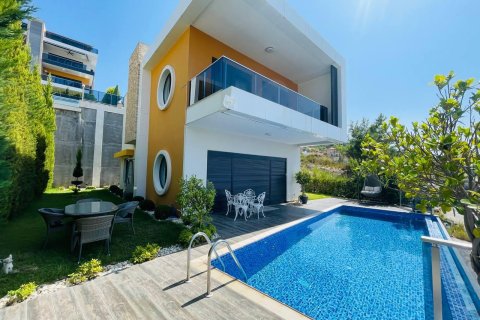 4+1 Villa in Alanya, Turkey No. 15818 1