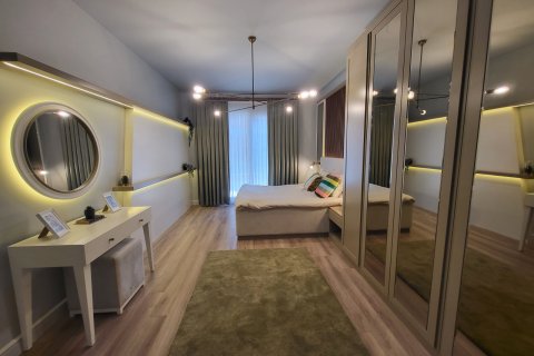 2+1 Apartment in Bueyuekcekmece, Turkey No. 22109 14